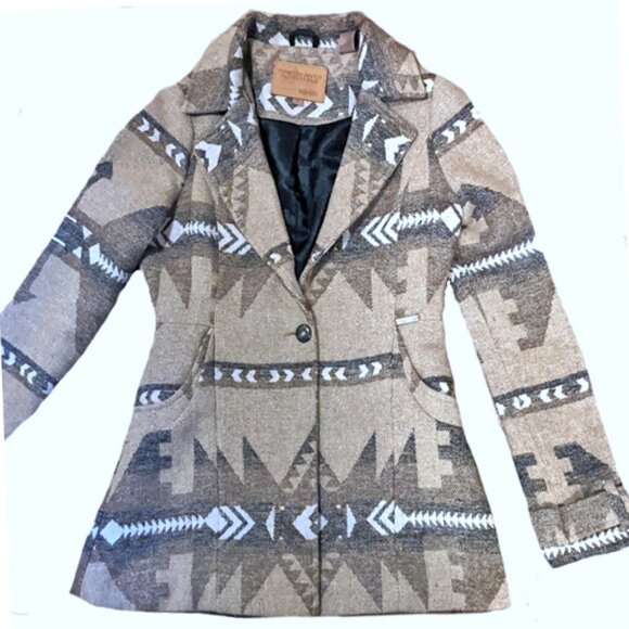 Powder River Outfitters Jackets & Blazers - HOST PICK!!! Powder River Outfitters Panhandle Aztec jacket